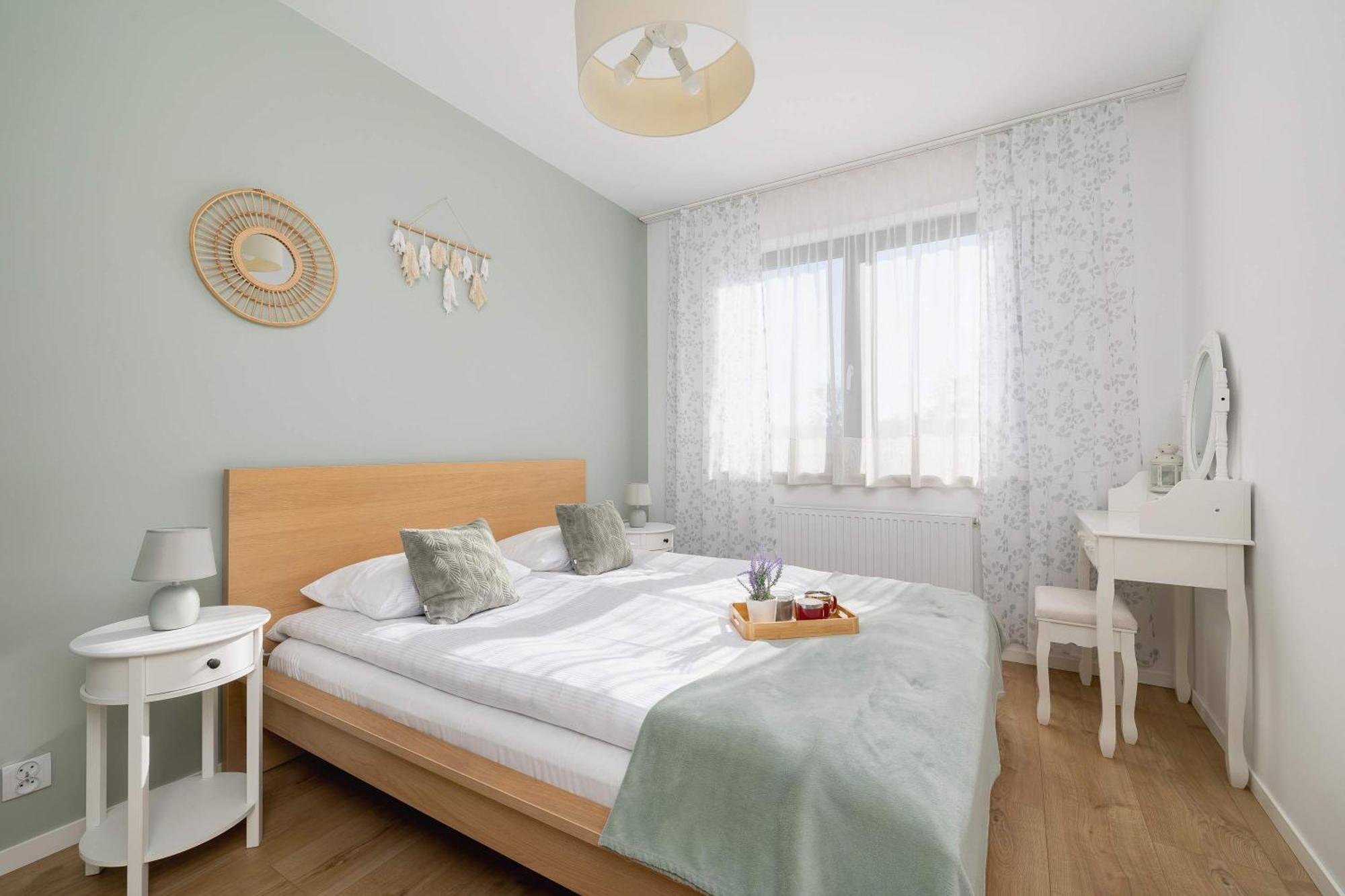 Modern With Parking Near Tauron Arena By Renters Appartement *